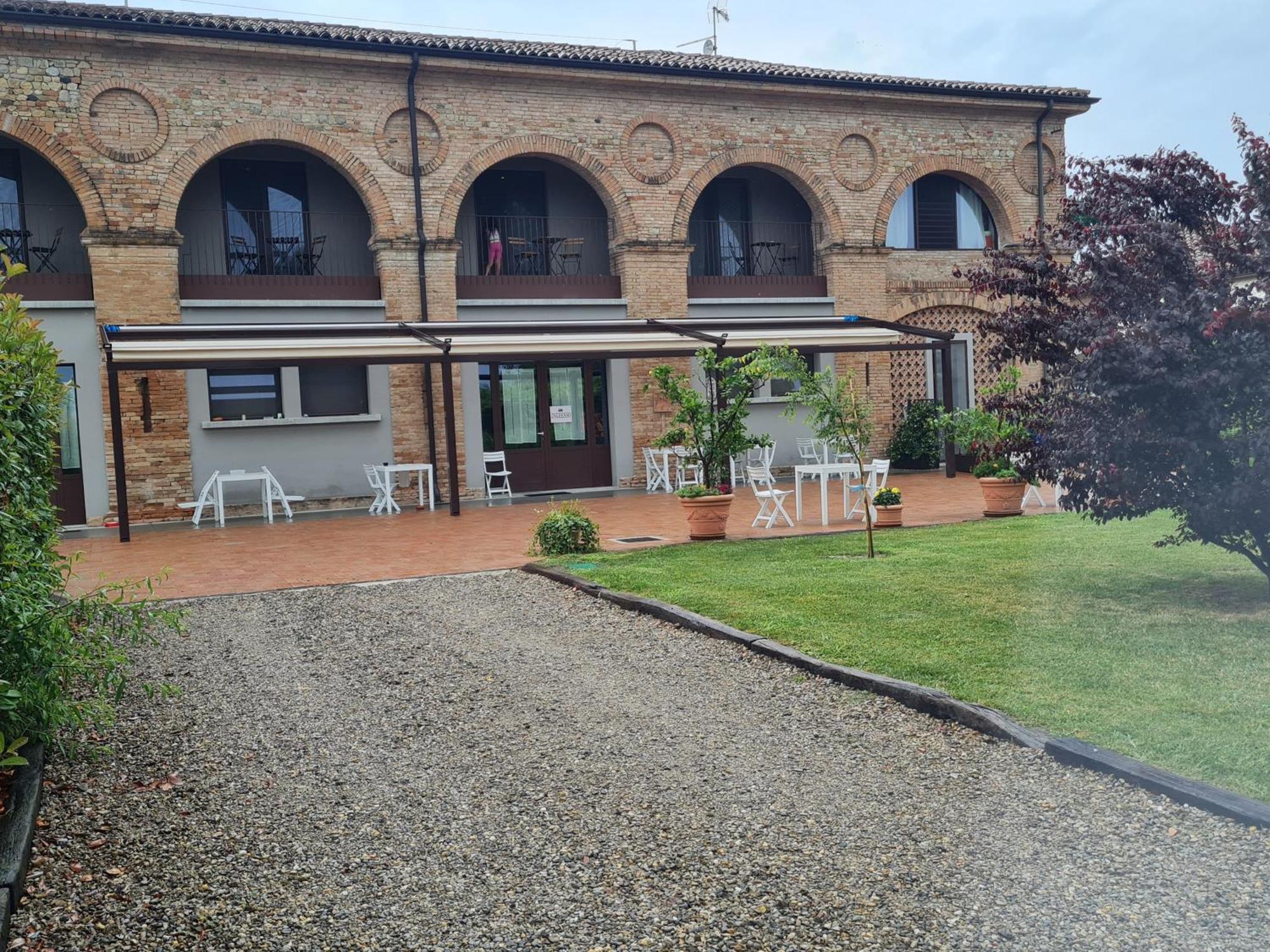 Agriturismo Arte Contadina Fiorenzuola dʼArda المظهر الخارجي الصورة